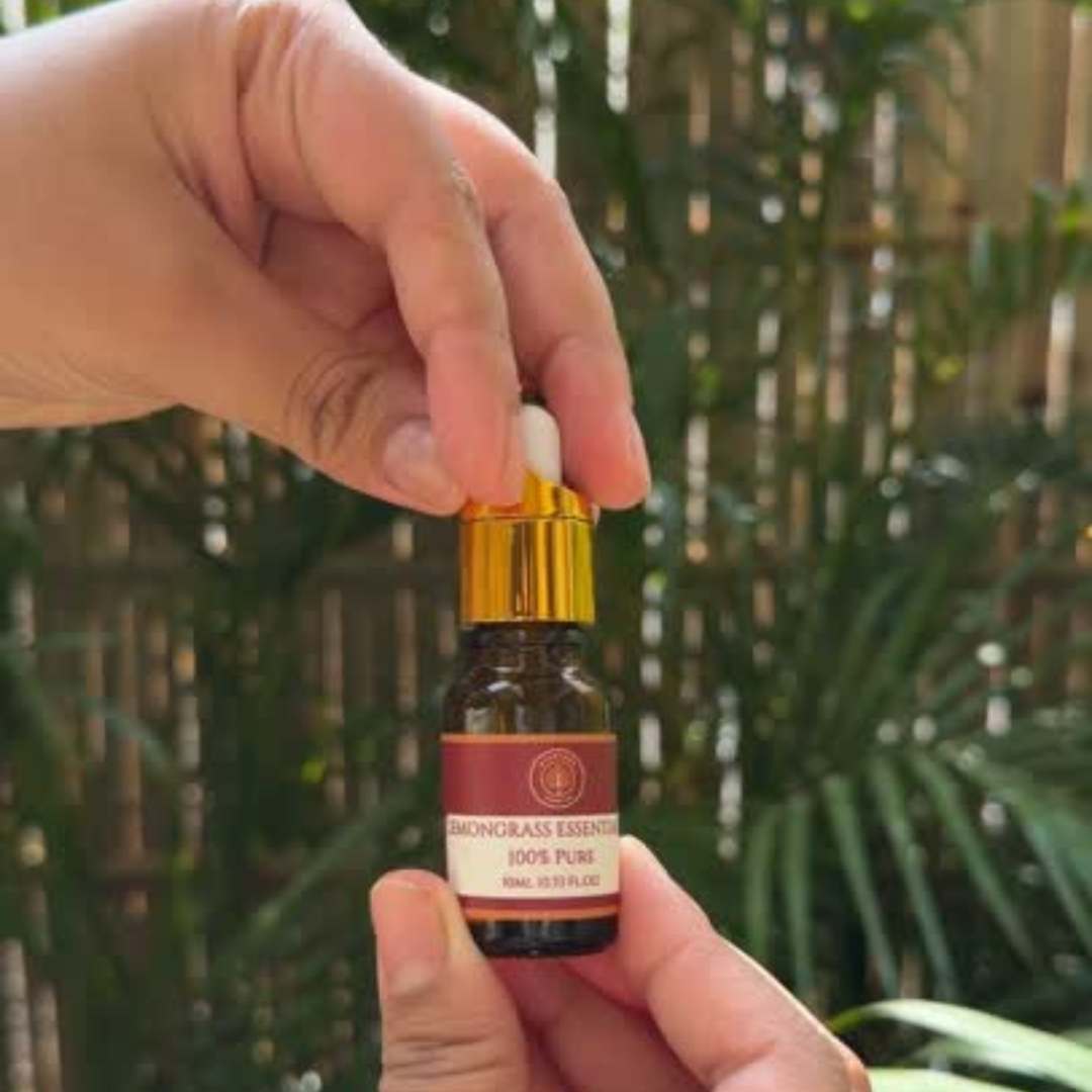 Lemongrass Essential Oil